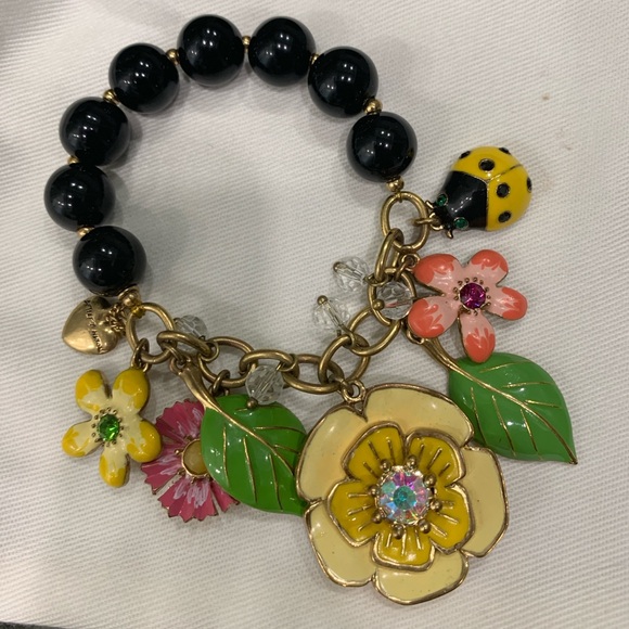 🌺Vintage Betsy Johnson adorable ladybug &🌺flower🌼 stretch bracelet🌴 - Picture 3 of 8